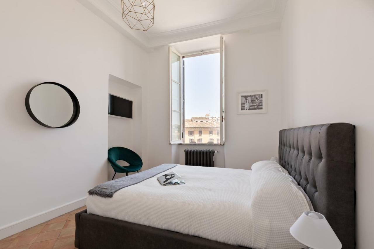 Presidential Penthouse Navona Apartment Рим Екстериор снимка